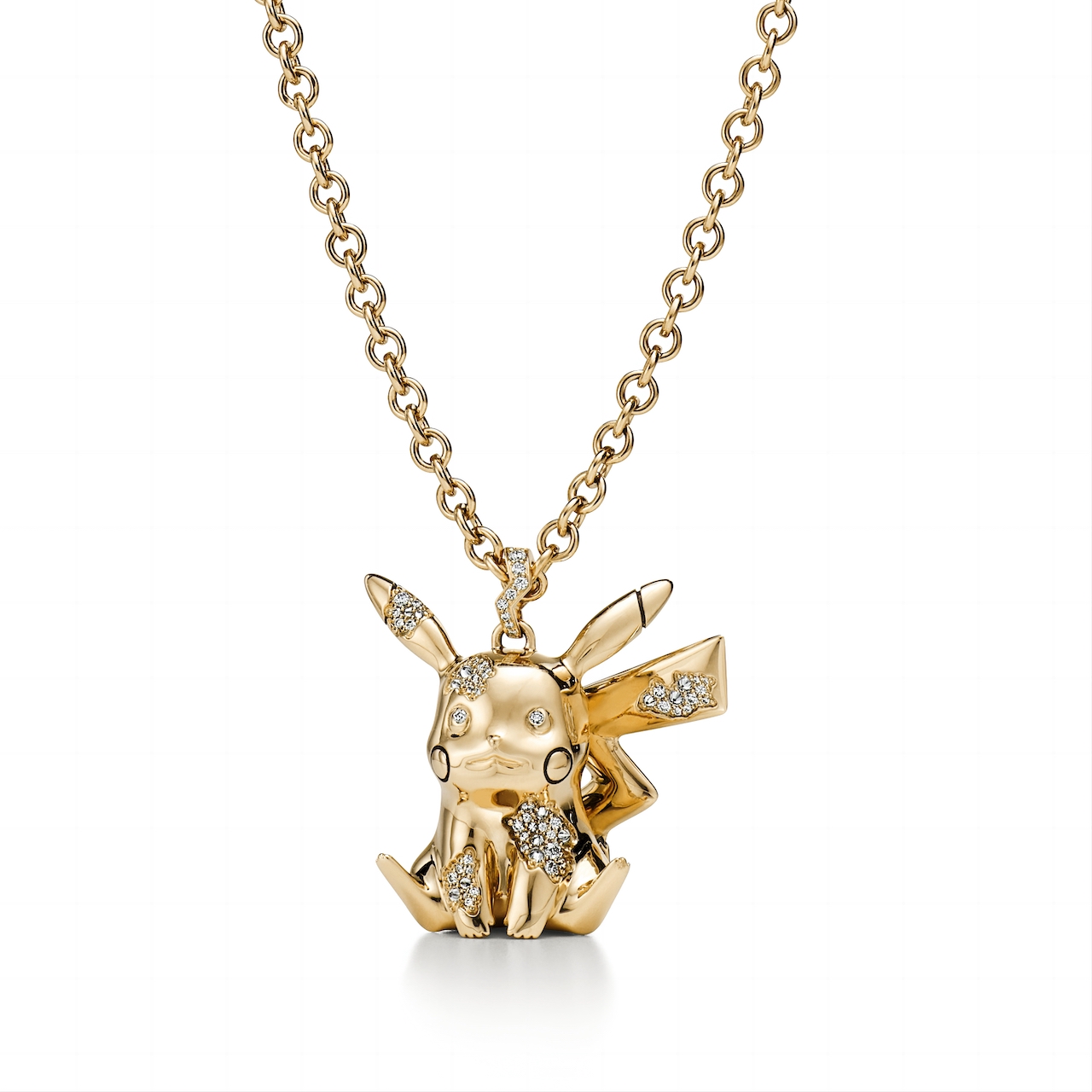 Tiffany & Arsham Studio & Pokémon 联名系列18K黄金镶钻皮卡丘小号吊坠  (3).jpg