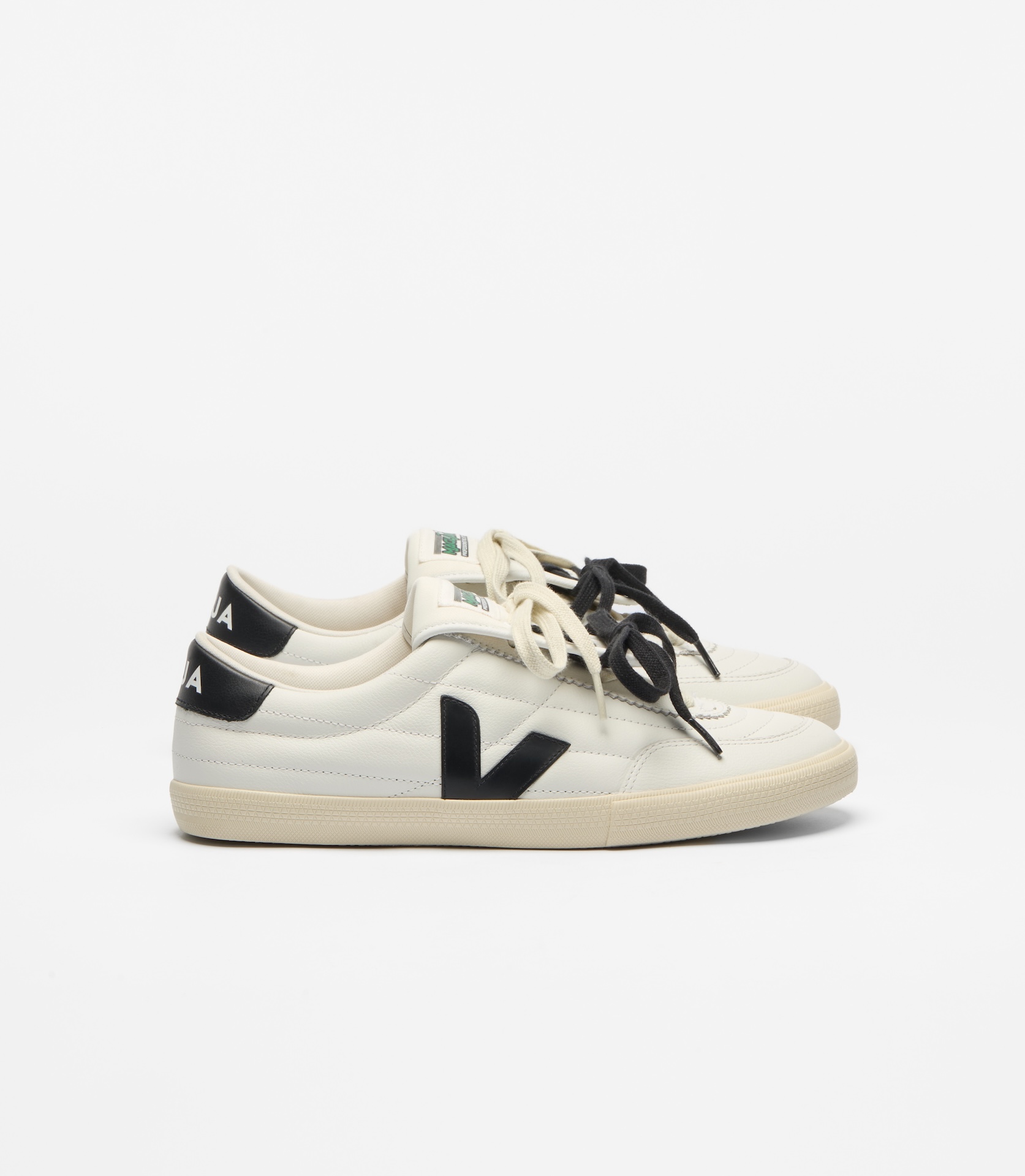 VEJA_MAGLIANO_WHITE.jpg